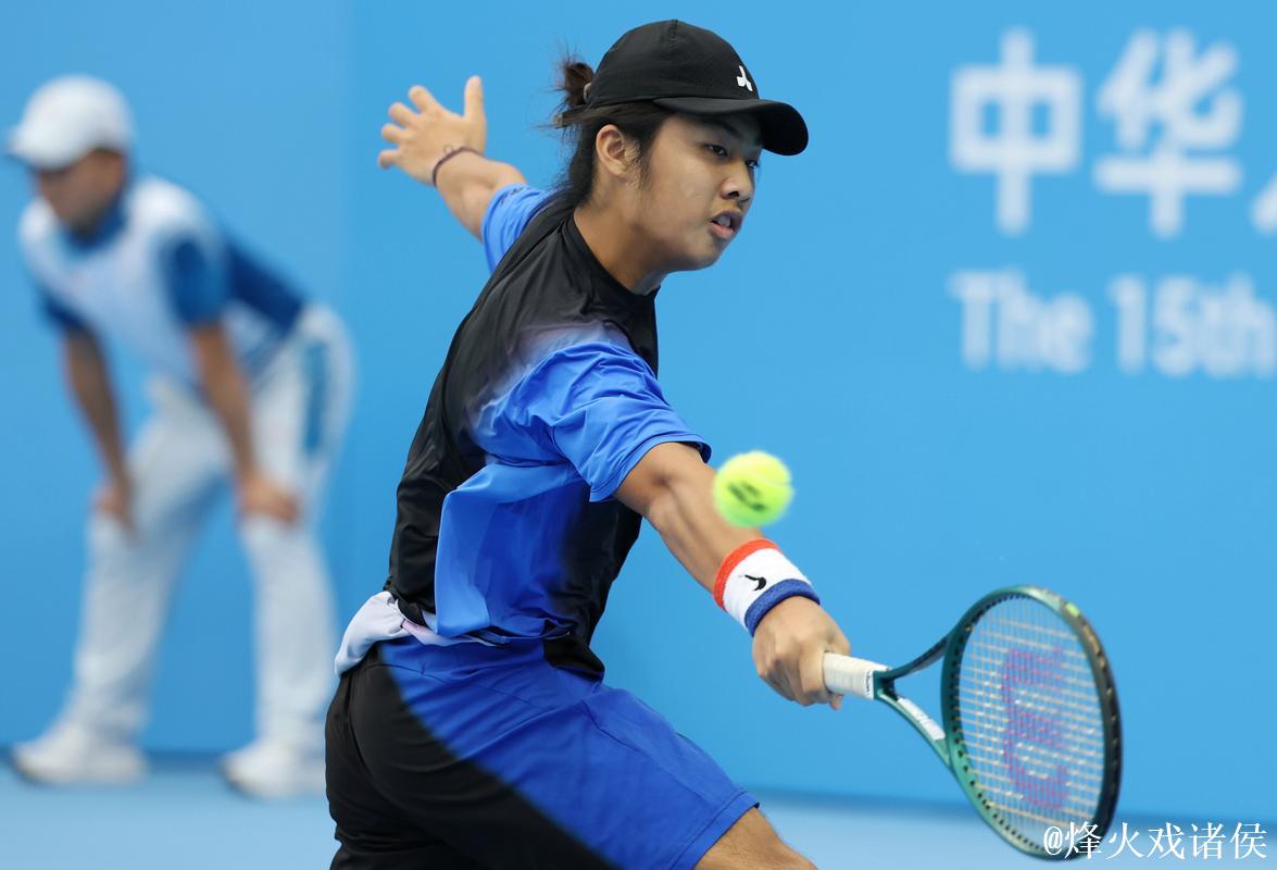 全运会网球赛场:老将圆梦 新秀涌现 全运会网球赛场:老将圆梦 新秀涌现