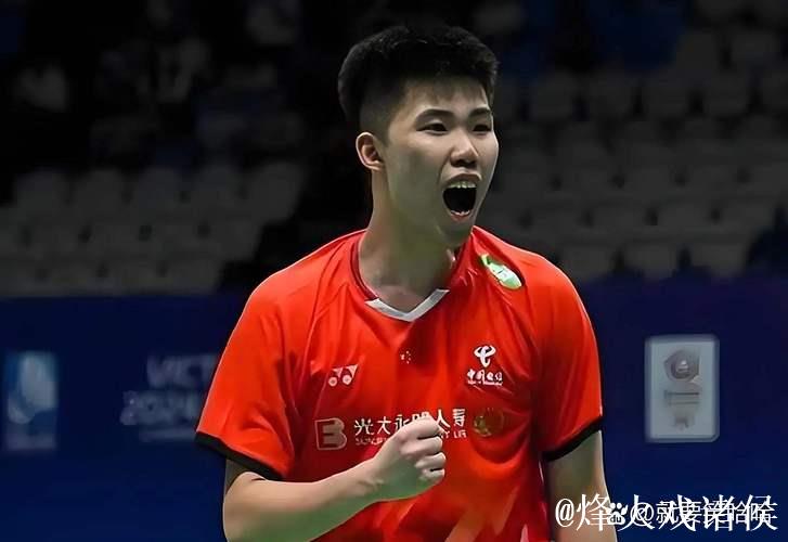 中国羽毛球大师赛 翁泓阳战胜小波波夫晋级决赛 中国羽毛球大师赛 翁泓阳战胜小波波夫晋级决赛