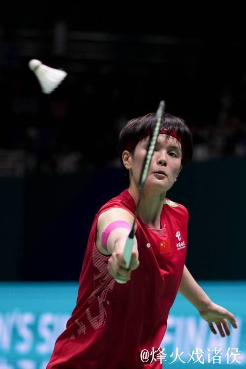 中国羽毛球公开赛女单八强战：邱品蒨对决王祉怡