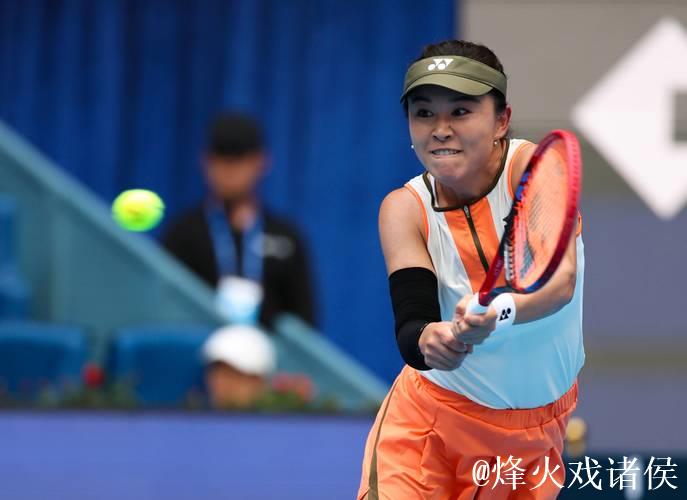 朱琳2-1逆转头号种子 晋级宁波网球公开赛八强 朱琳2-1逆转头号种子 晋级宁波网球公开赛八强