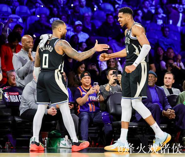 双探花低迷绿军负猛龙 利拉德30分雄鹿胜魔术